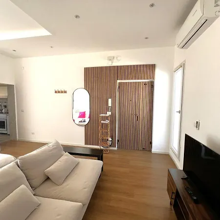 Lilacs And Lemonade * Bari