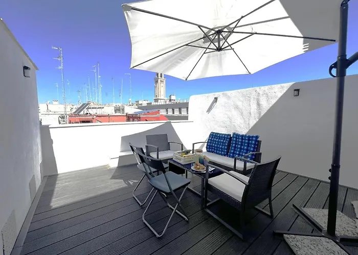 Lilacs And Lemonade Бари